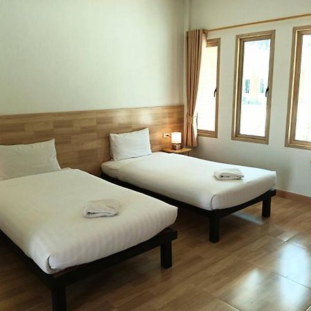 Three Bays Resort Prachuap Khiri Khan Buitenkant foto