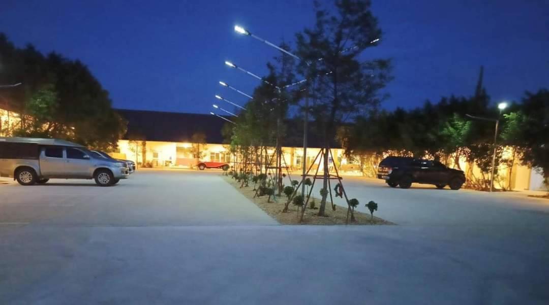 Three Bays Resort Prachuap Khiri Khan Buitenkant foto