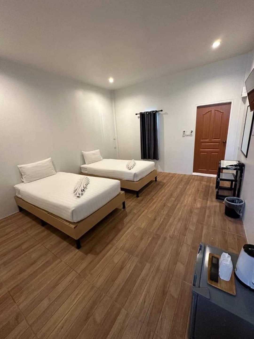 Three Bays Resort Prachuap Khiri Khan Buitenkant foto