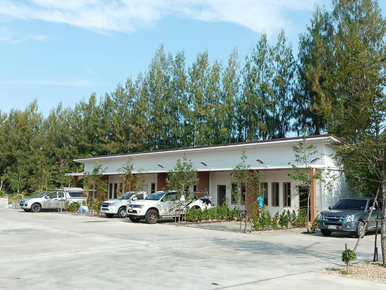 Three Bays Resort Prachuap Khiri Khan Buitenkant foto